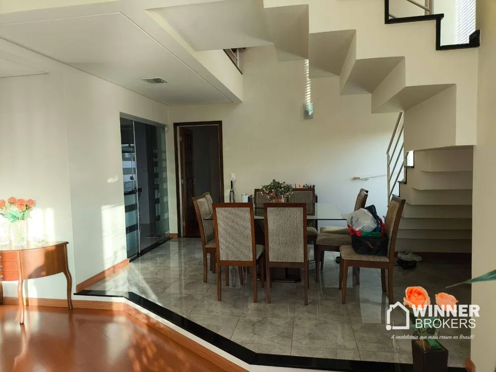 Sobrado, 3 quartos, 350 m² - Foto 4