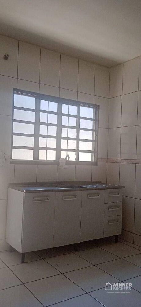 Casa à venda com 3 quartos, 70m² - Foto 7