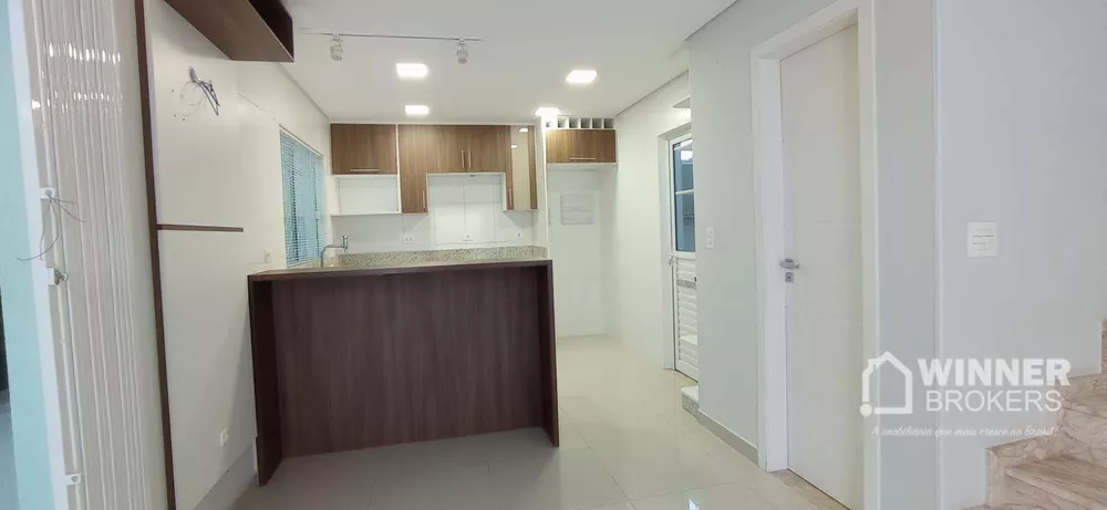 Sobrado à venda com 3 quartos, 124m² - Foto 4