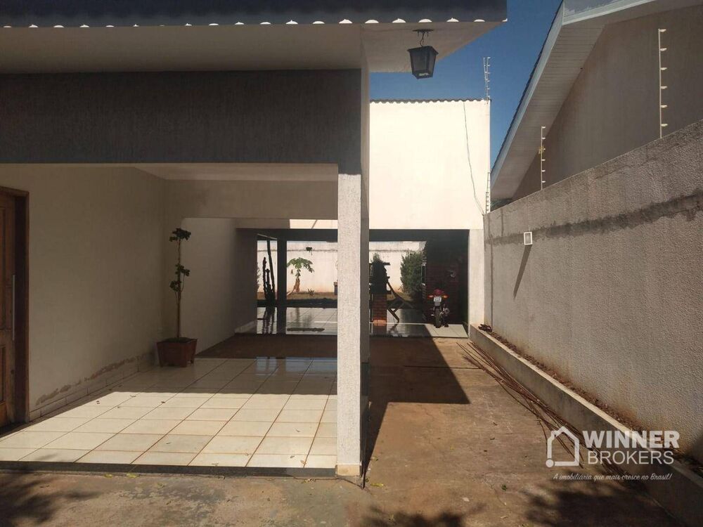 Casa, 3 quartos, 186 m² - Foto 3