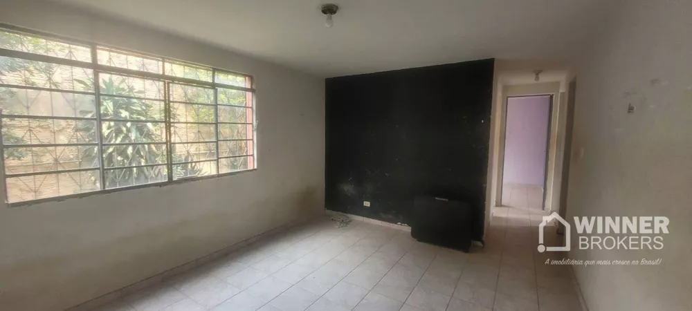 Apartamento à venda com 3 quartos, 70m² - Foto 2