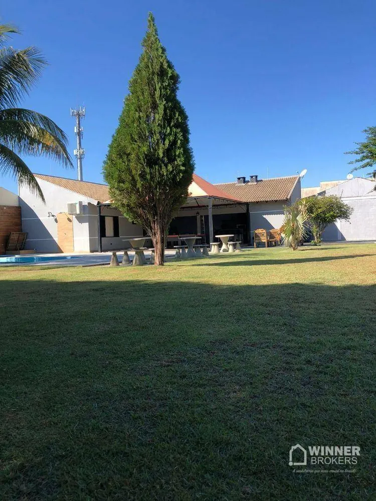 Chácara, 2 quartos, 944 m² - Foto 2