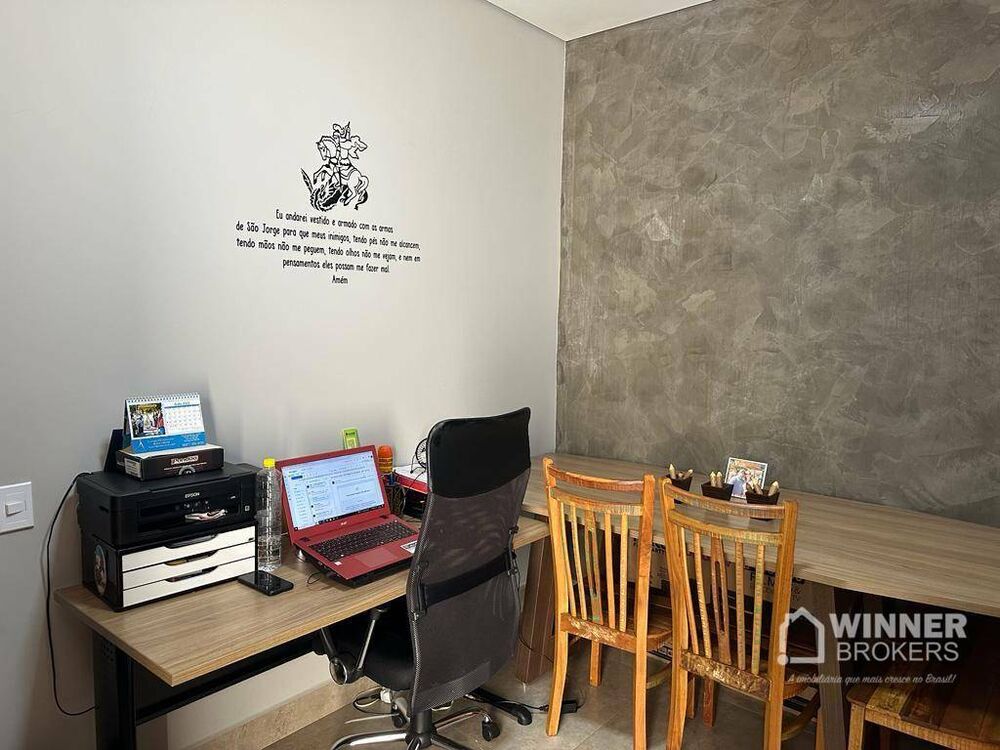Casa de Condomínio à venda com 4 quartos, 290m² - Foto 2