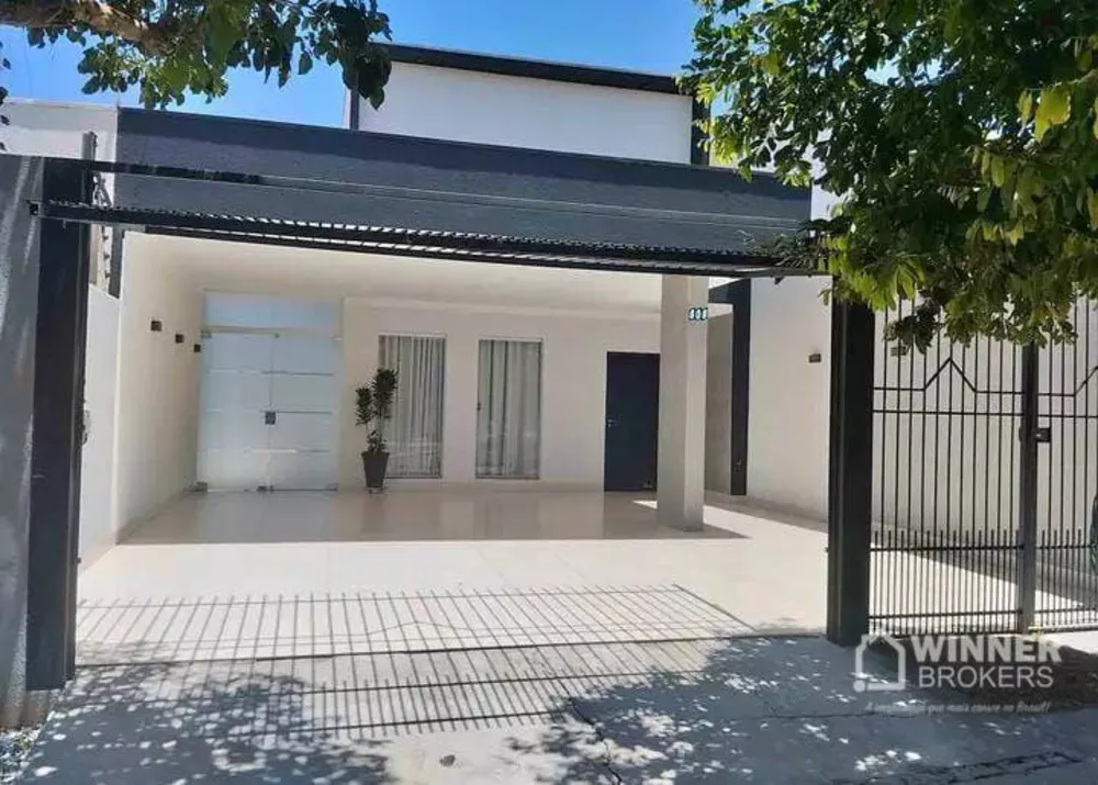 Casa à venda com 3 quartos, 150m² - Foto 1