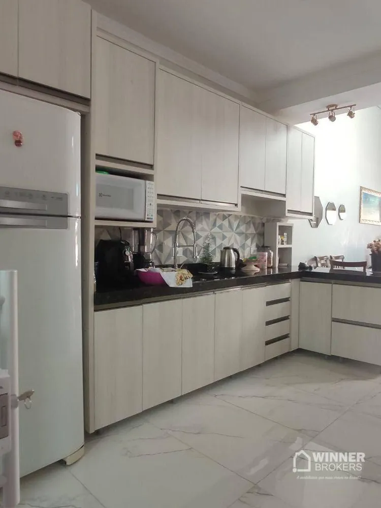 Casa, 3 quartos, 105 m² - Foto 2