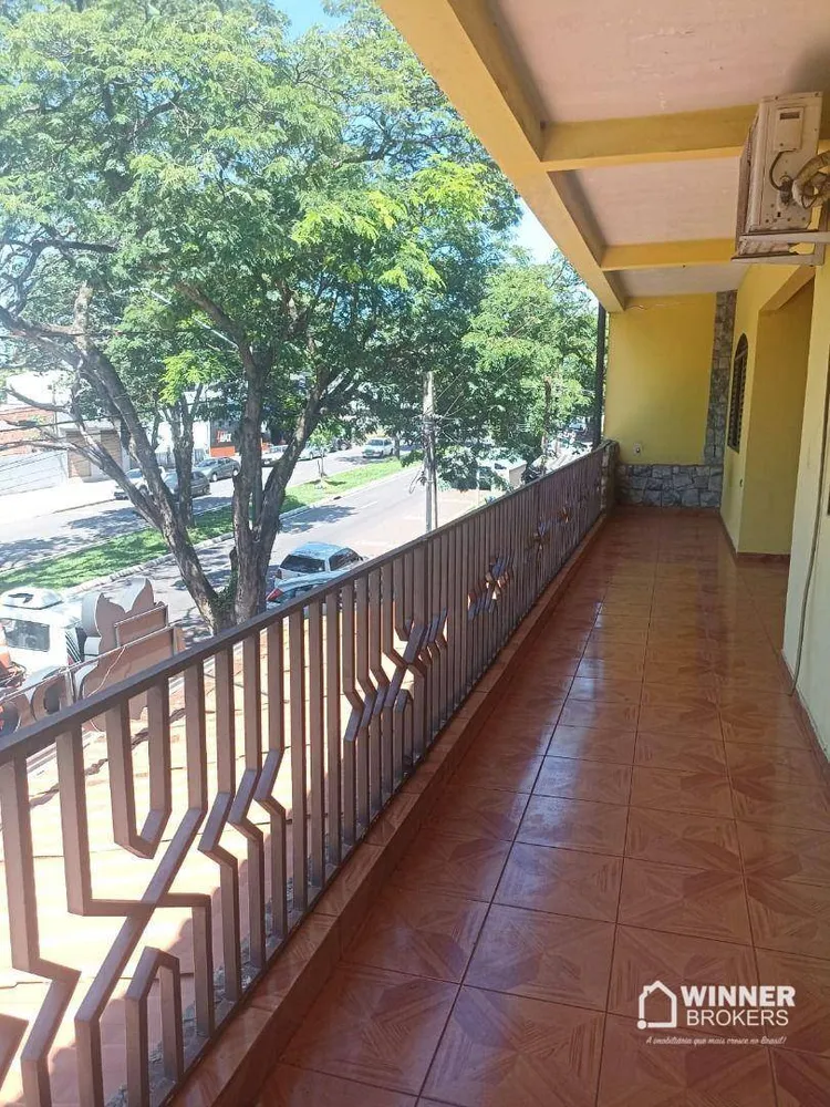 Sobrado, 4 quartos, 450 m² - Foto 1