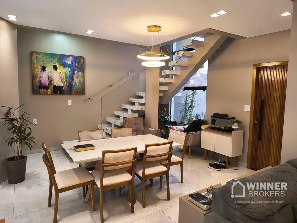 Sobrado, 3 quartos, 143 m² - Foto 1