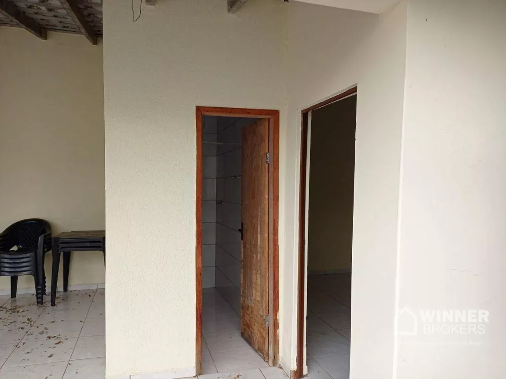 Casa à venda com 3 quartos, 120m² - Foto 2