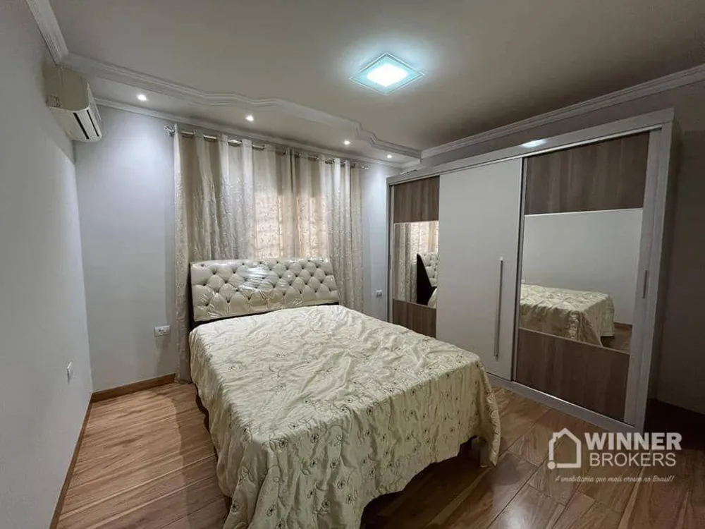 Casa, 3 quartos, 215 m² - Foto 3