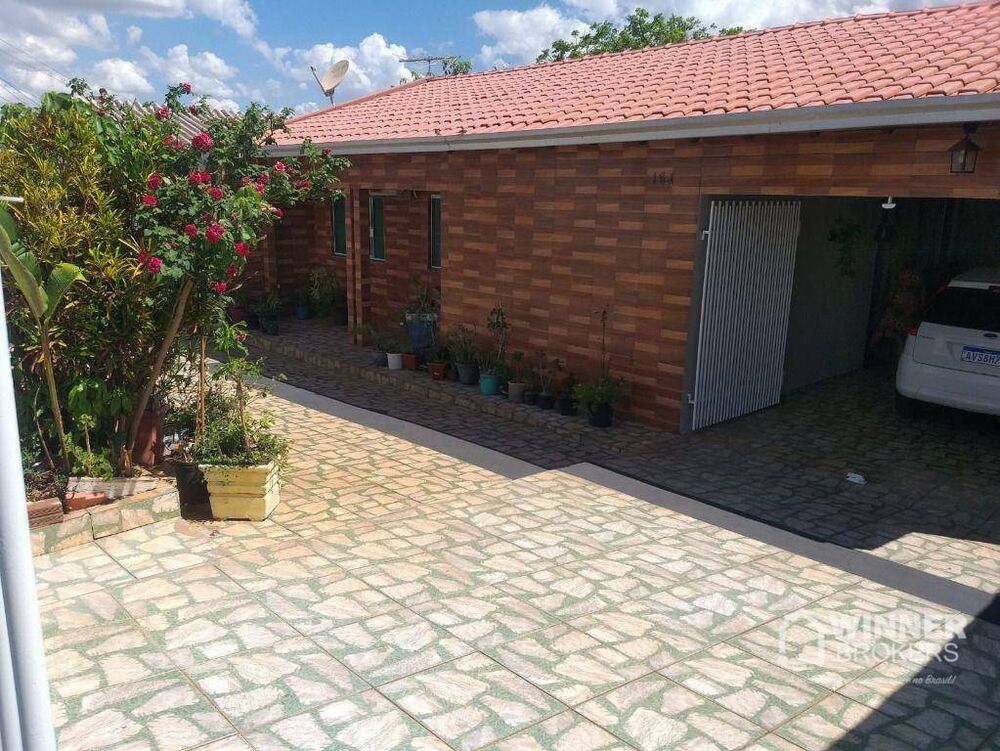 Casa, 2 quartos, 65 m² - Foto 1