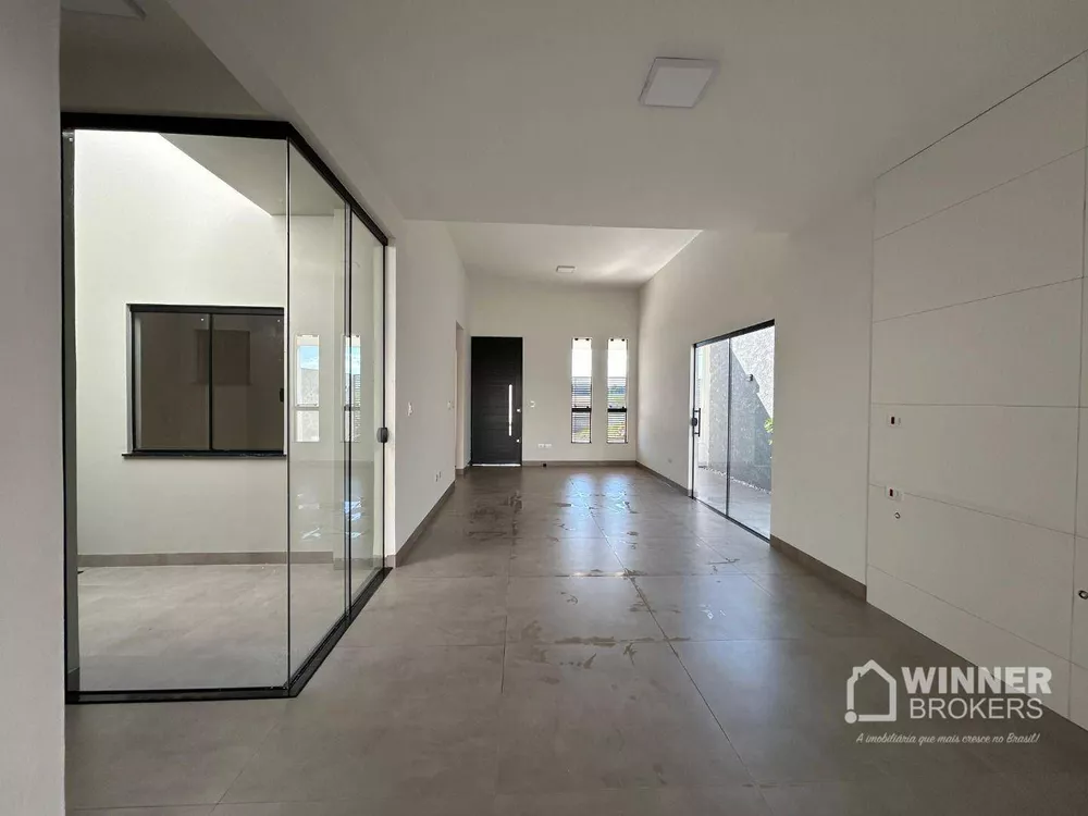 Casa à venda com 2 quartos, 110m² - Foto 3