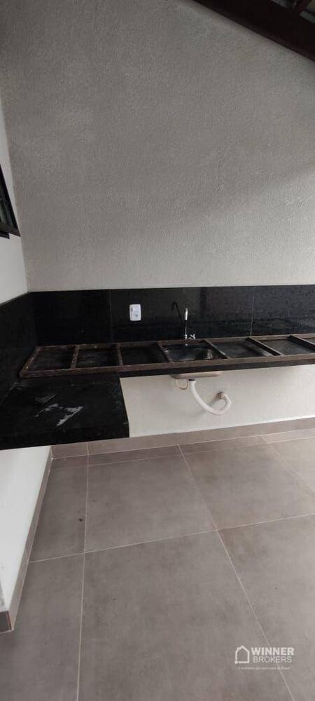 Casa à venda com 3 quartos, 82m² - Foto 16