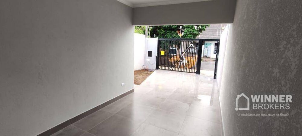 Casa à venda com 3 quartos, 82m² - Foto 2