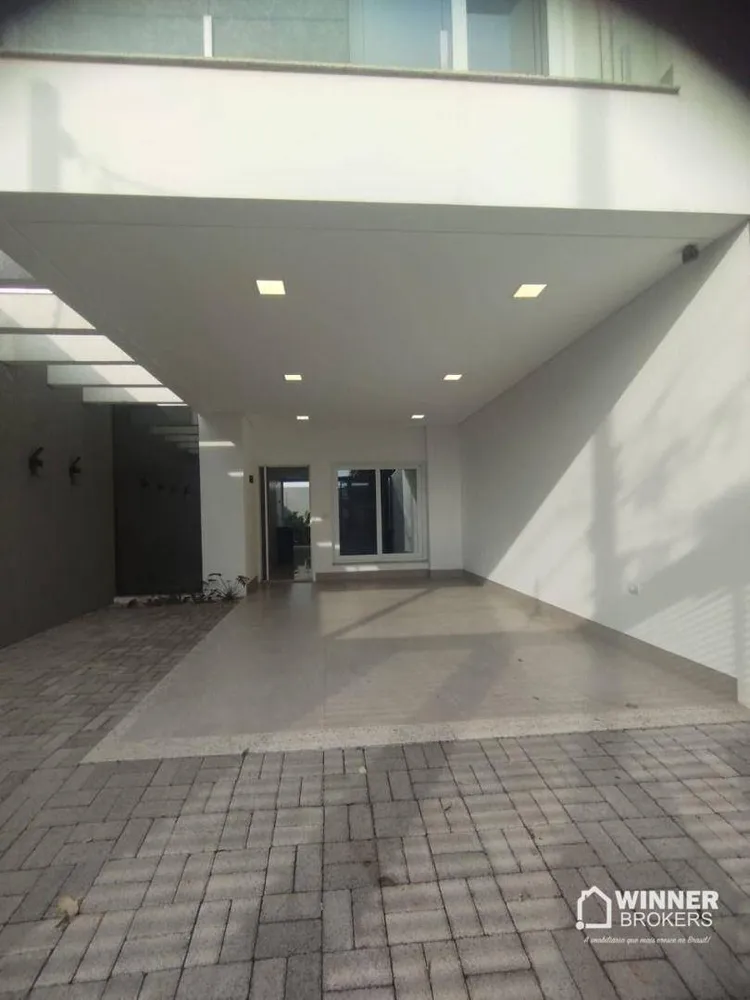 Sobrado, 3 quartos, 197 m² - Foto 1