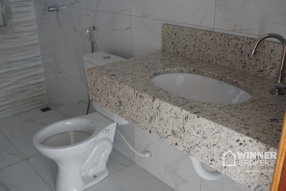 Casa à venda com 2 quartos, 67m² - Foto 6