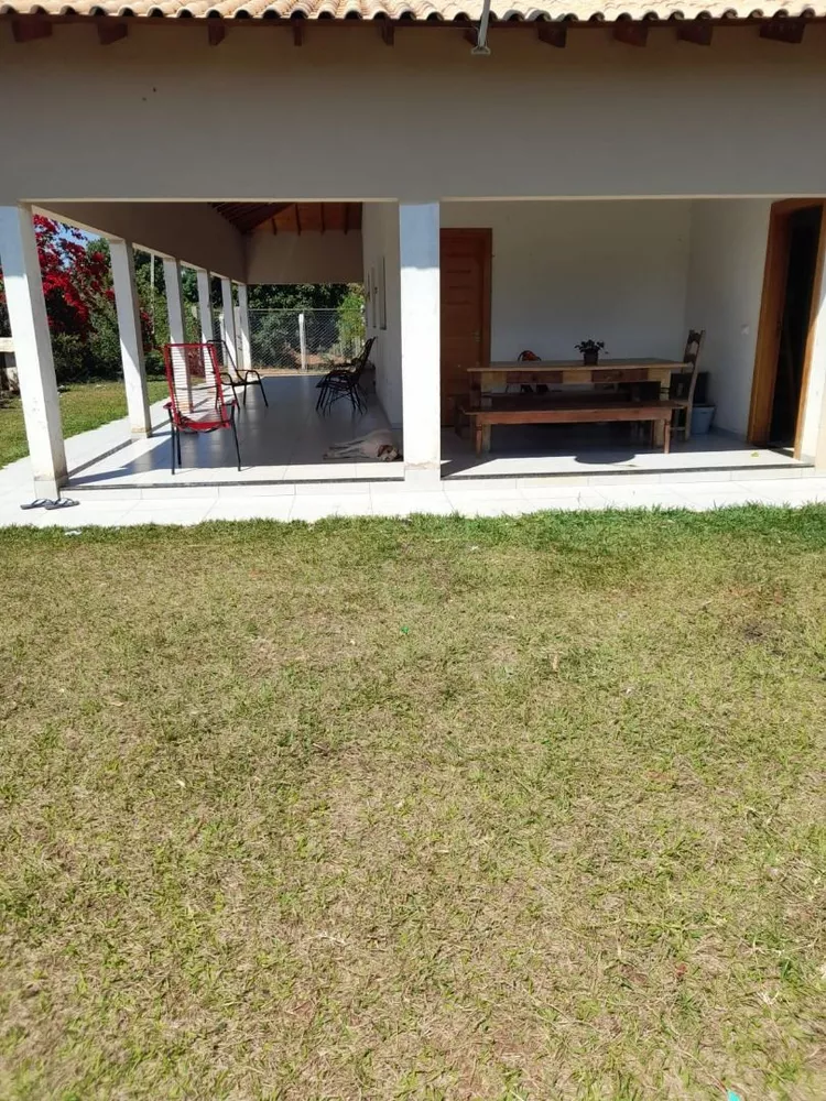 Casa à venda com 3 quartos, 160m² - Foto 1