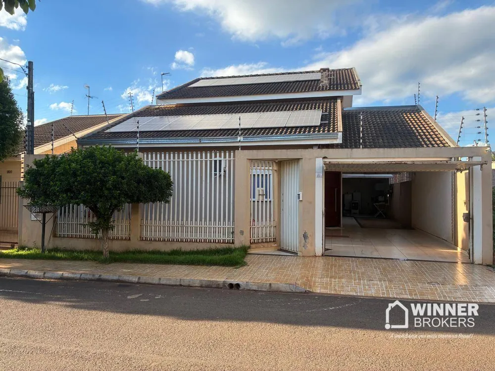 Sobrado, 6 quartos, 309 m² - Foto 1