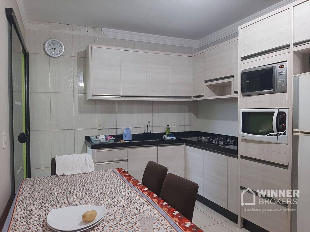 Casa à venda com 3 quartos, 116m² - Foto 3