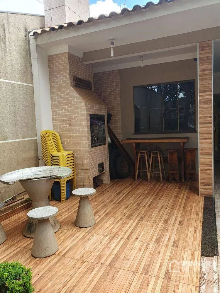 Casa à venda com 2 quartos, 89m² - Foto 3