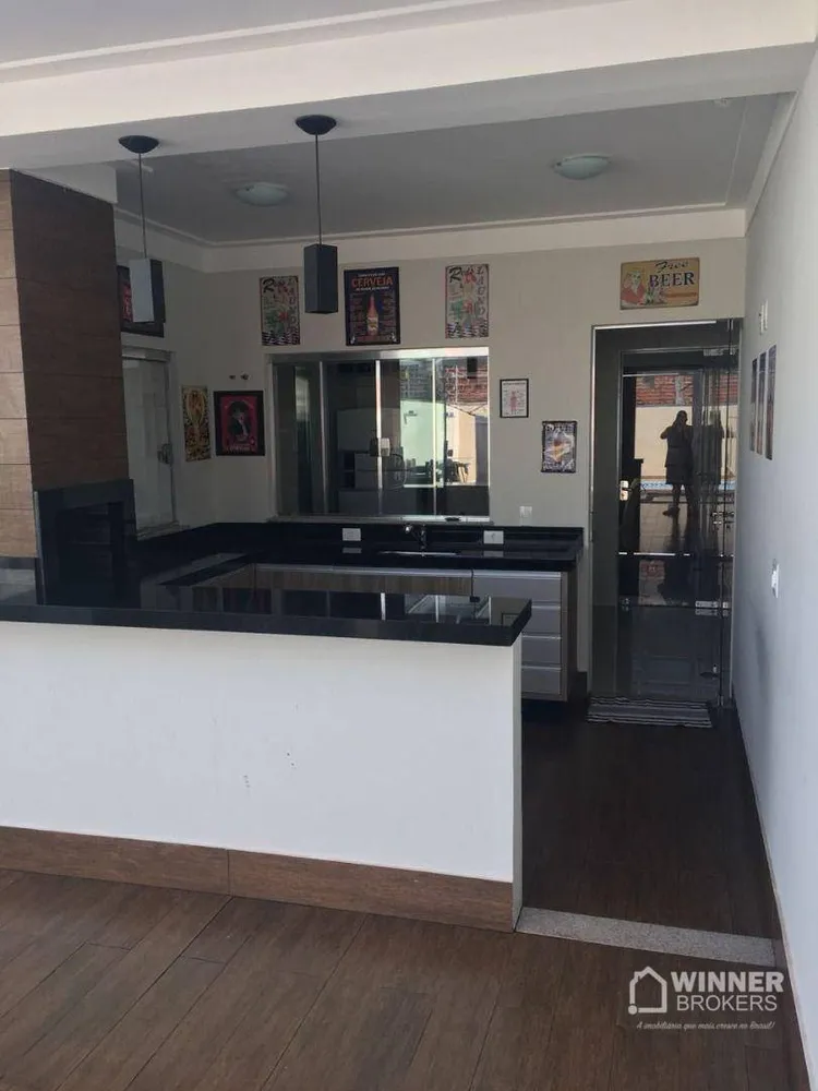 Casa, 3 quartos, 200 m² - Foto 11