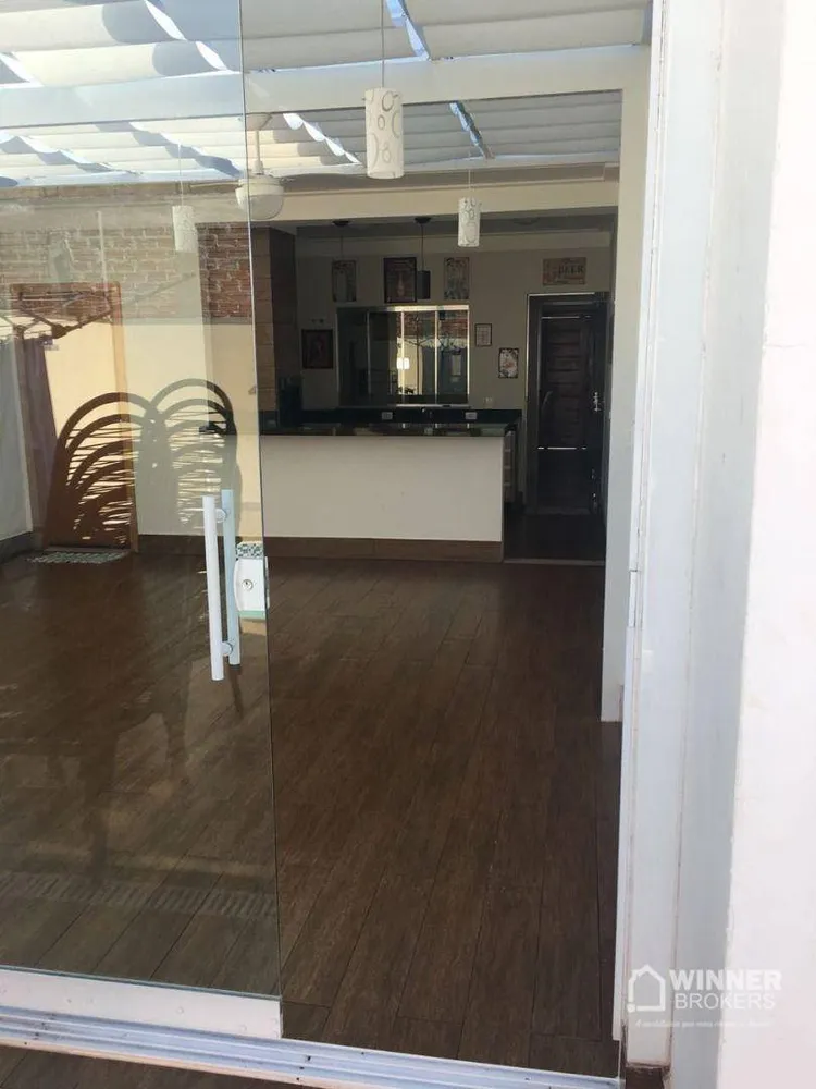 Casa, 3 quartos, 200 m² - Foto 9