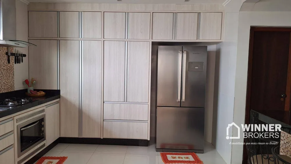 Sobrado, 2 quartos, 221 m² - Foto 2