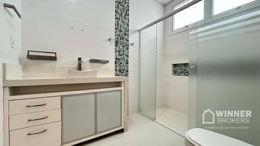 Casa de Condomínio à venda com 4 quartos, 385m² - Foto 9