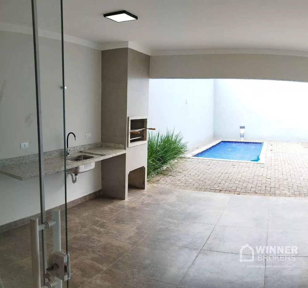 Casa à venda com 2 quartos, 165m² - Foto 3