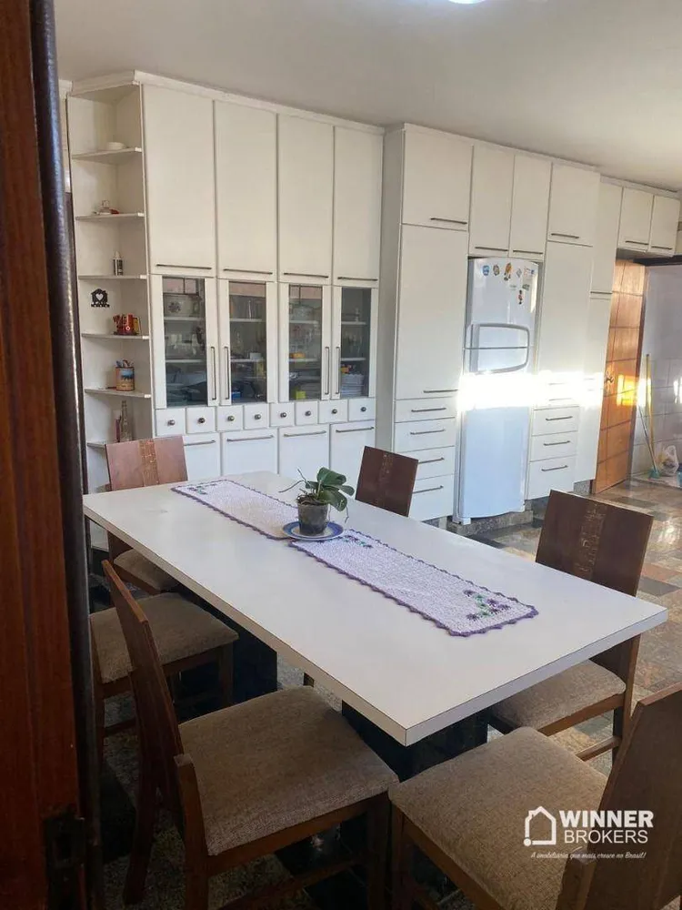 Casa, 4 quartos, 210 m² - Foto 8