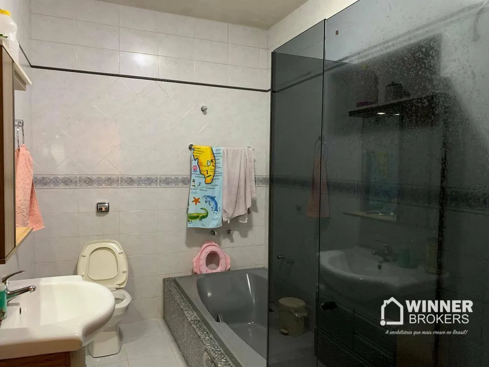 Casa, 4 quartos, 320 m² - Foto 9