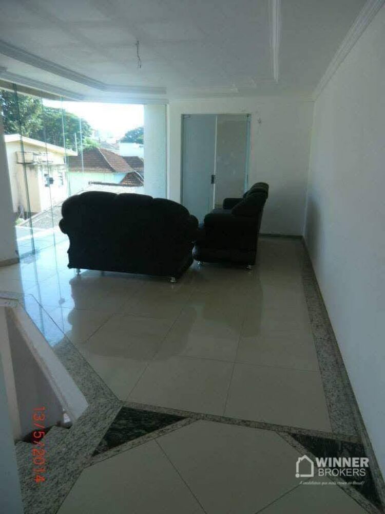 Sobrado à venda e aluguel com 4 quartos, 220m² - Foto 5
