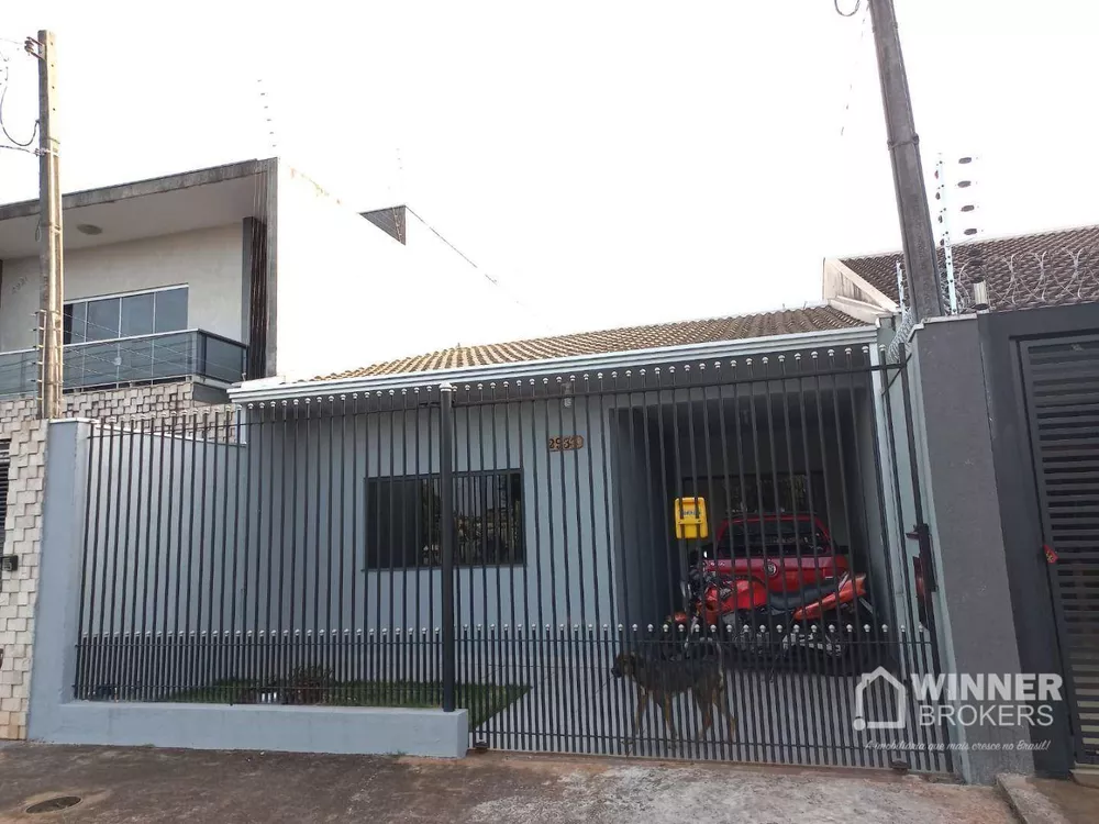 Casa à venda com 2 quartos, 115m² - Foto 1