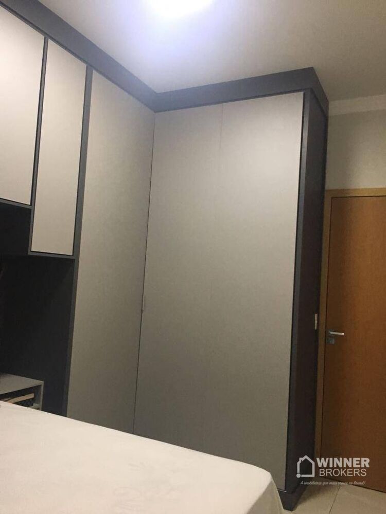 Casa à venda com 3 quartos, 81m² - Foto 4