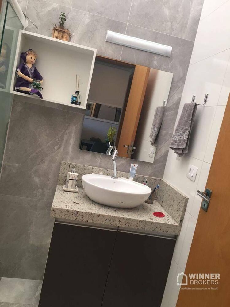 Casa à venda com 3 quartos, 81m² - Foto 5