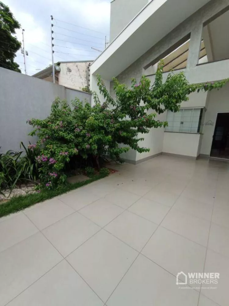 Casa à venda com 3 quartos, 90m² - Foto 2