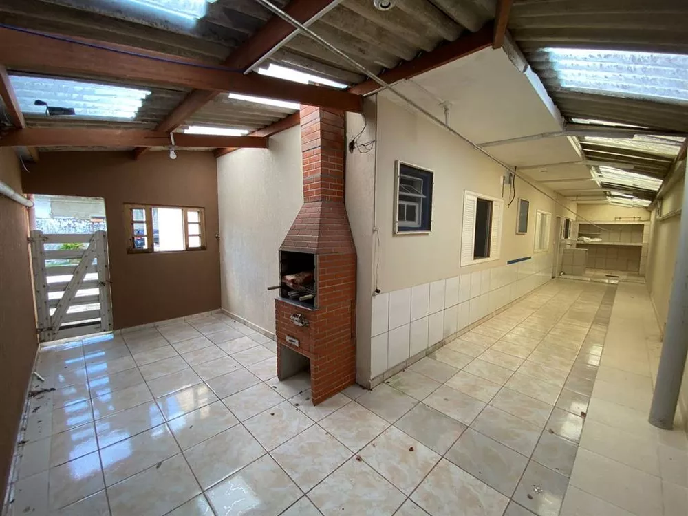 Casa de Condomínio à venda com 3 quartos, 152m² - Foto 1