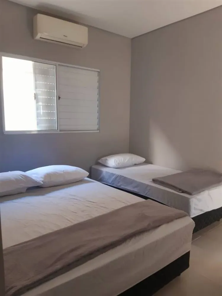 Casa, 3 quartos, 179 m² - Foto 3