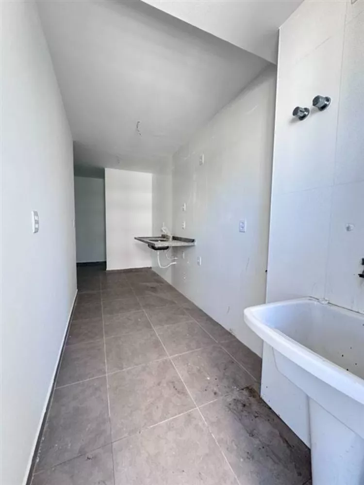 Apartamento à venda com 2 quartos, 105m² - Foto 4