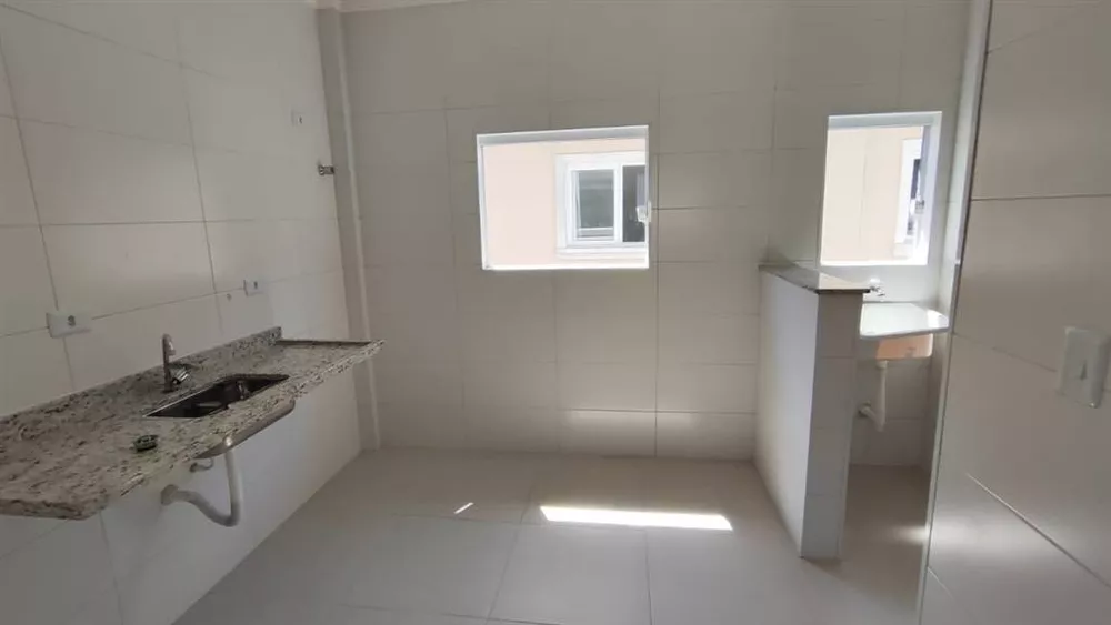 Casa à venda com 2 quartos, 58m² - Foto 3