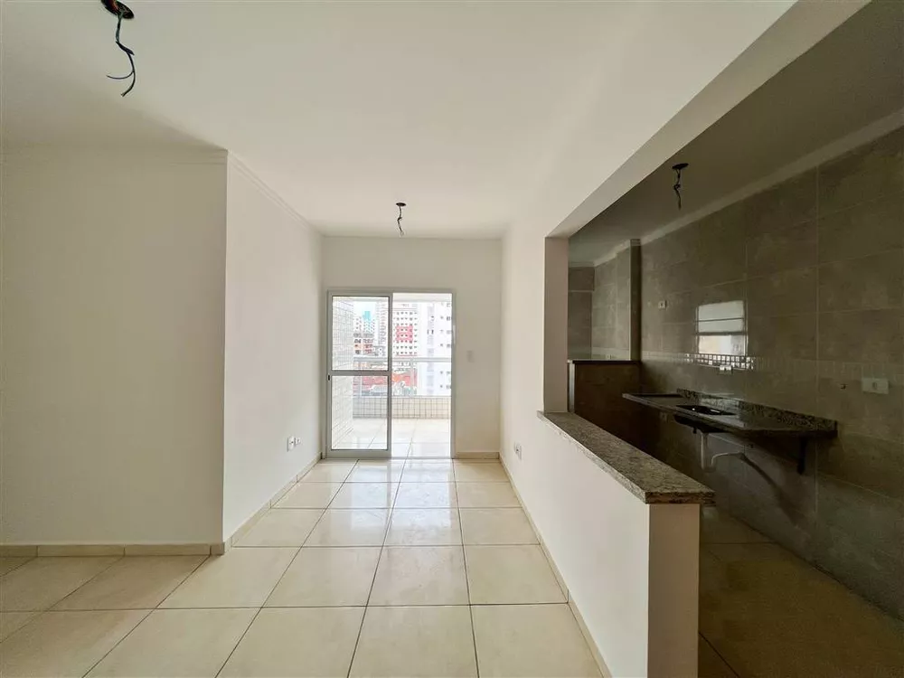 Apartamento à venda com 2 quartos, 70m² - Foto 1