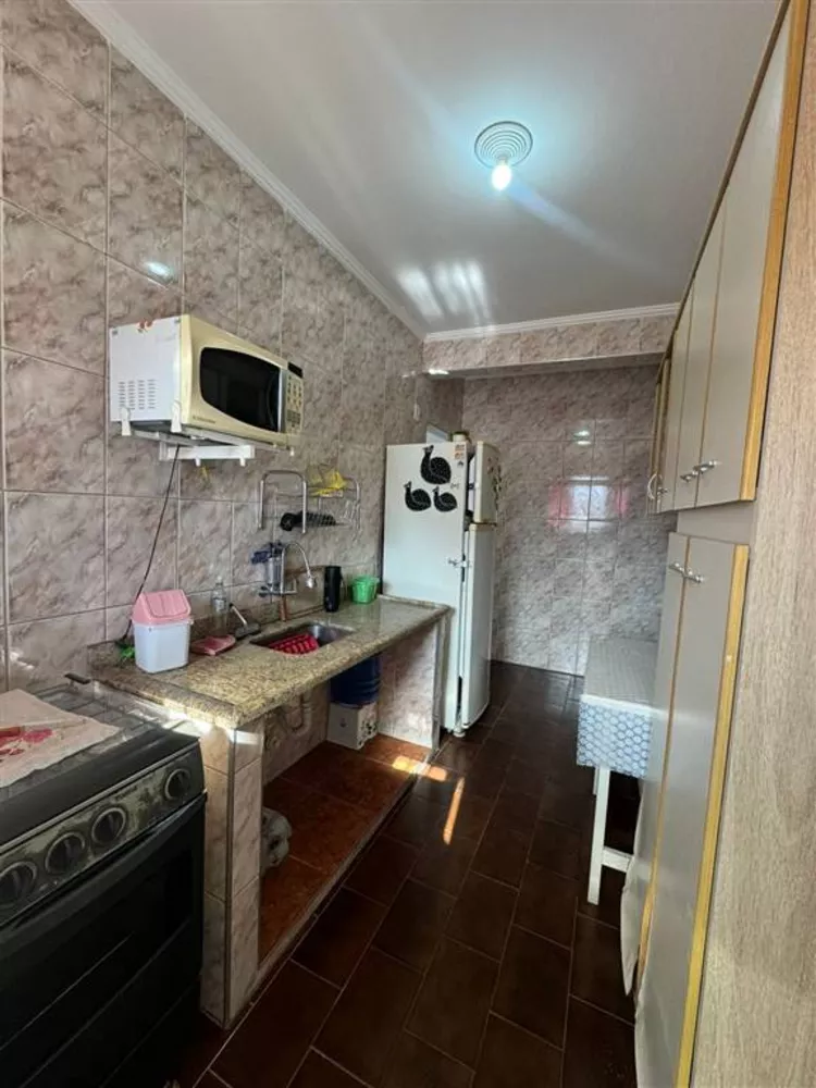 Apartamento à venda com 1 quarto, 40m² - Foto 6