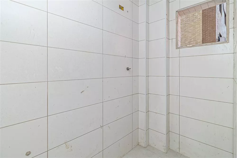 Apartamento à venda com 2 quartos, 75m² - Foto 9