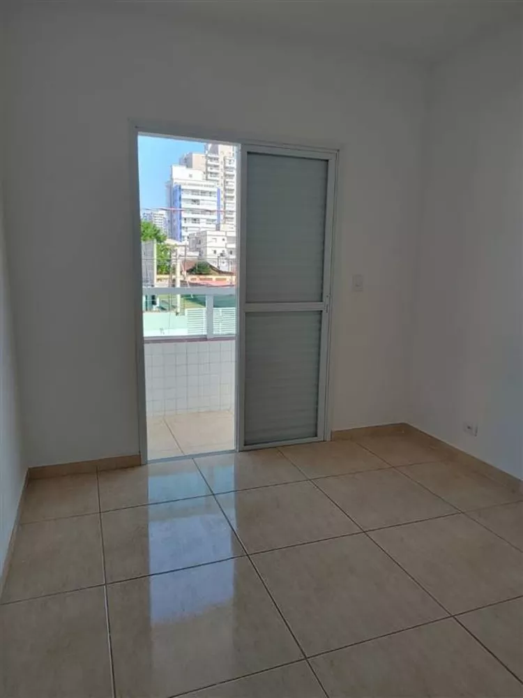 Casa à venda com 2 quartos, 75m² - Foto 4