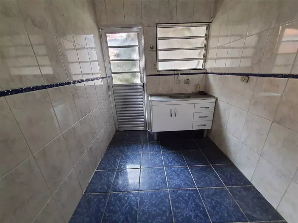 Casa à venda com 1 quarto, 33m² - Foto 6