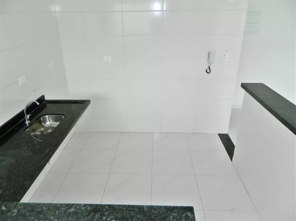 Apartamento à venda com 3 quartos, 95m² - Foto 8