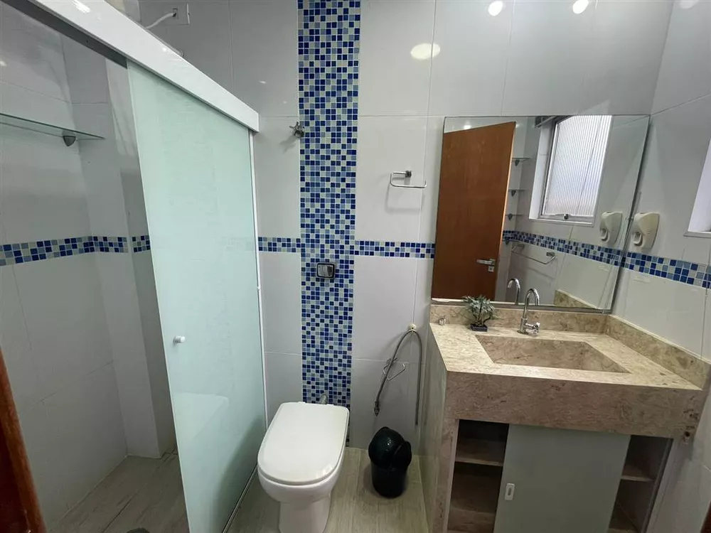 Apartamento à venda com 2 quartos, 70m² - Foto 4