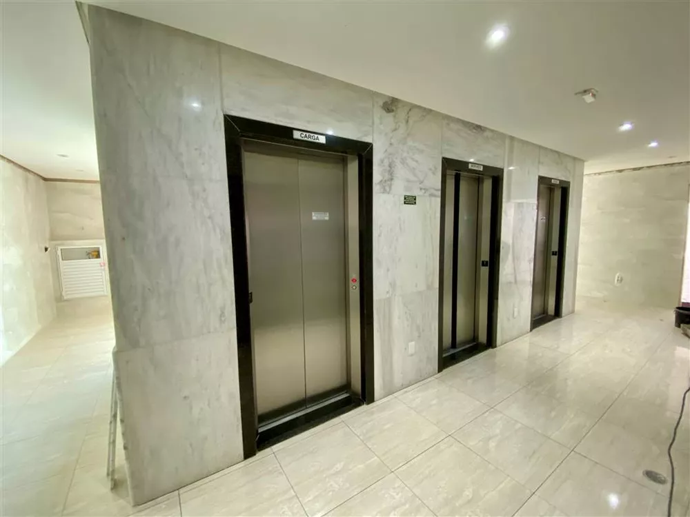 Apartamento à venda com 3 quartos, 125m² - Foto 6