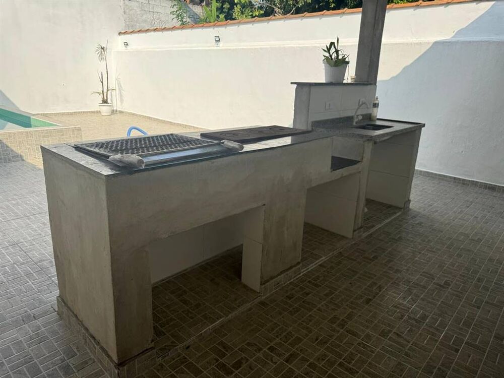 Casa, 2 quartos, 98 m² - Foto 1