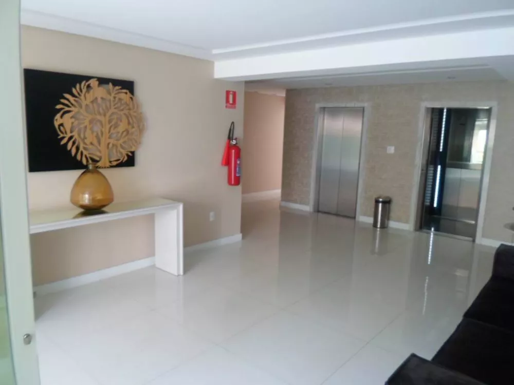 Apartamento à venda com 3 quartos, 92m² - Foto 8