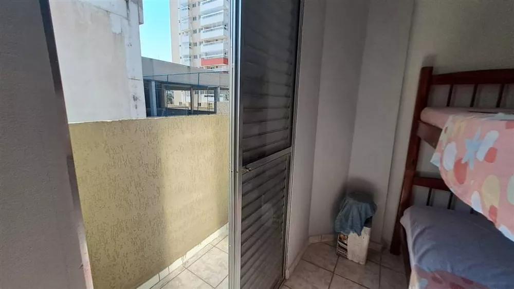 Apartamento à venda com 1 quarto, 41m² - Foto 2